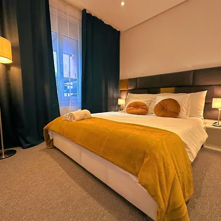 Citylife Apartment